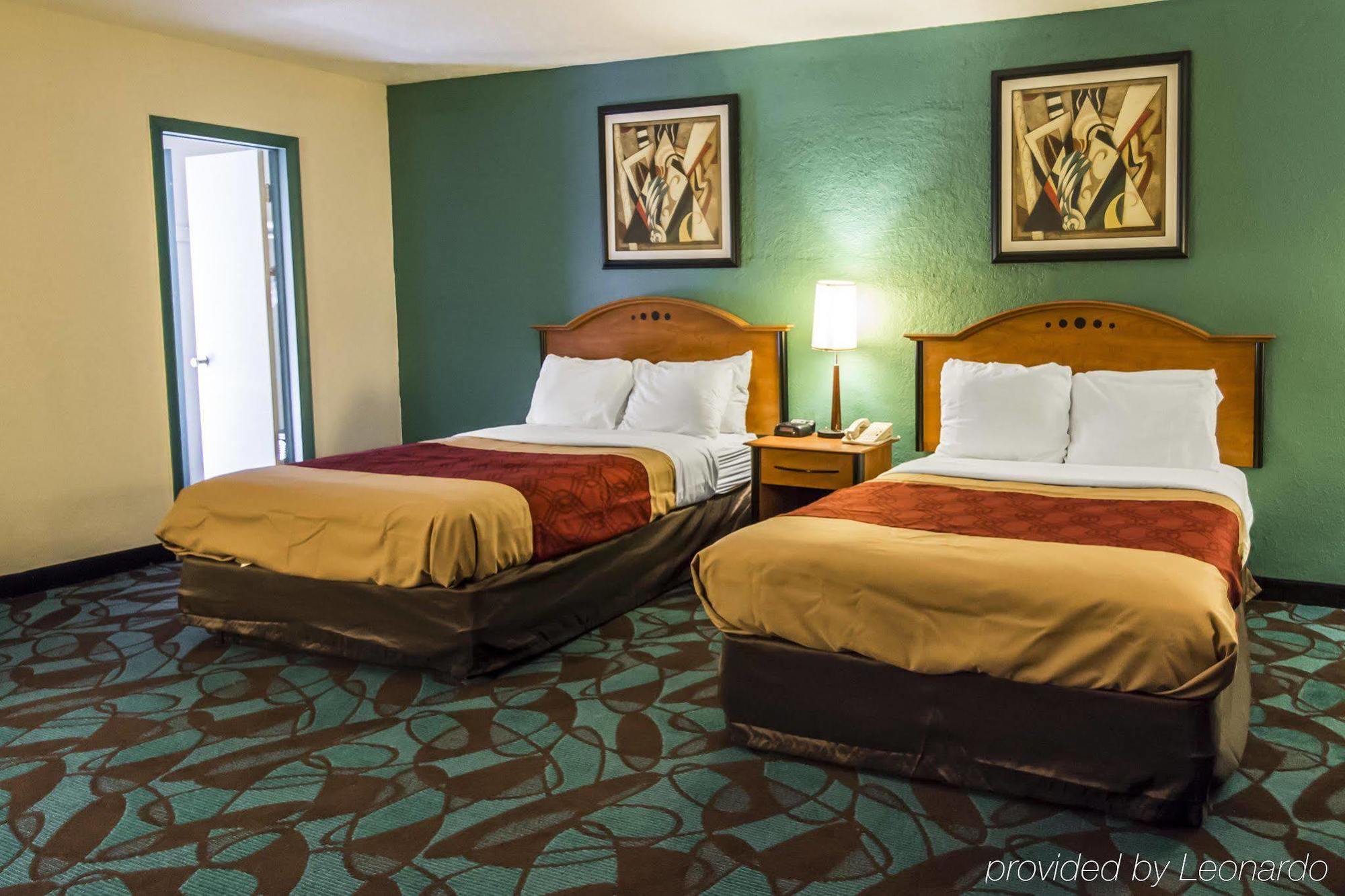 Lauderdale Gardens & Ft Lauderdale International Airport Lodge